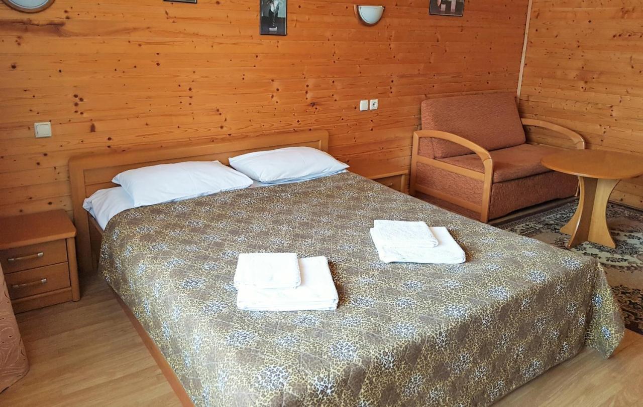 Karpatski Zori Hotel Bukowel Zewnętrze zdjęcie