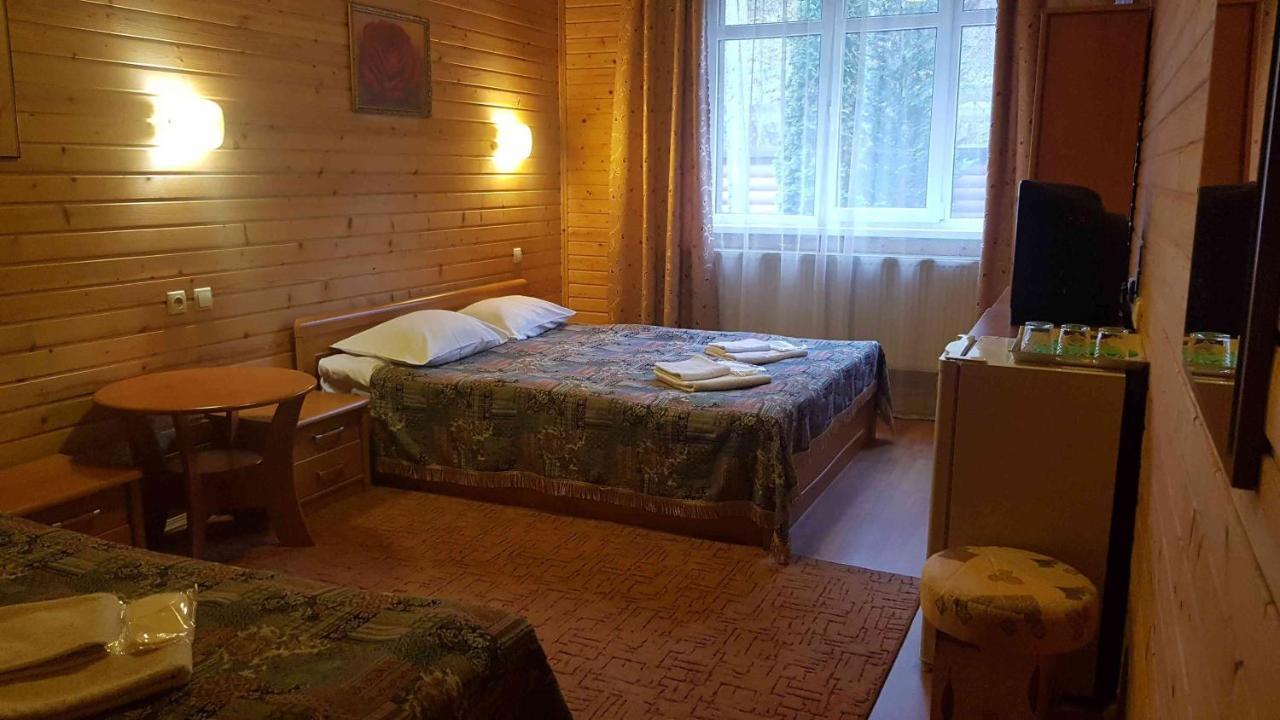 Karpatski Zori Hotel Bukowel Zewnętrze zdjęcie