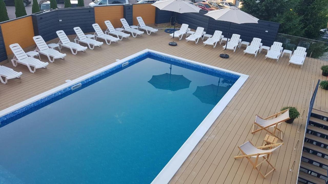 Karpatski Zori Hotel Bukowel Zewnętrze zdjęcie